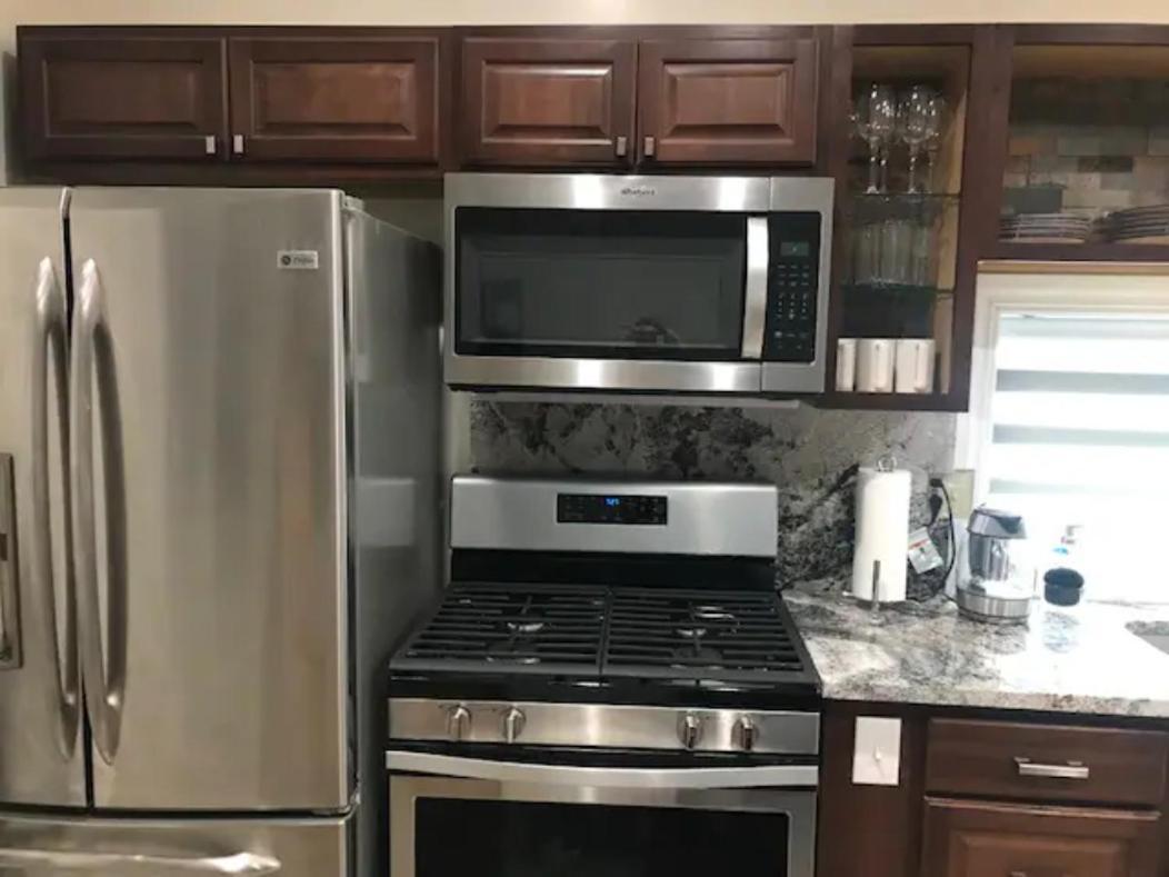 Uber Close To Ohio City, Cleveland Apartment ภายนอก รูปภาพ